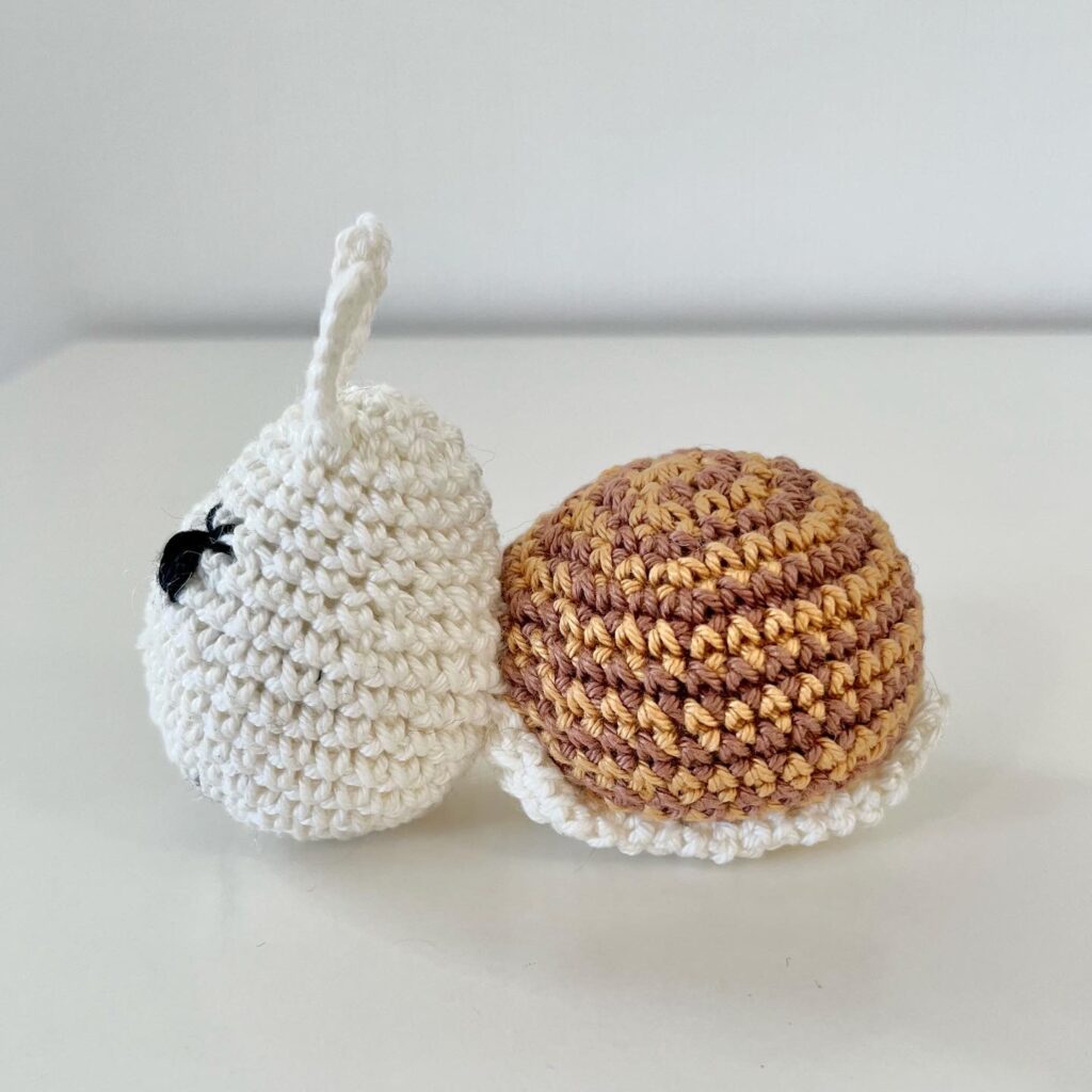 Schnecke Sandy braun